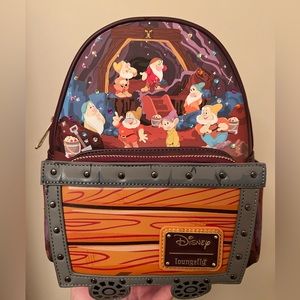 Exclusive Snow White and the seven dwarfs loungefly